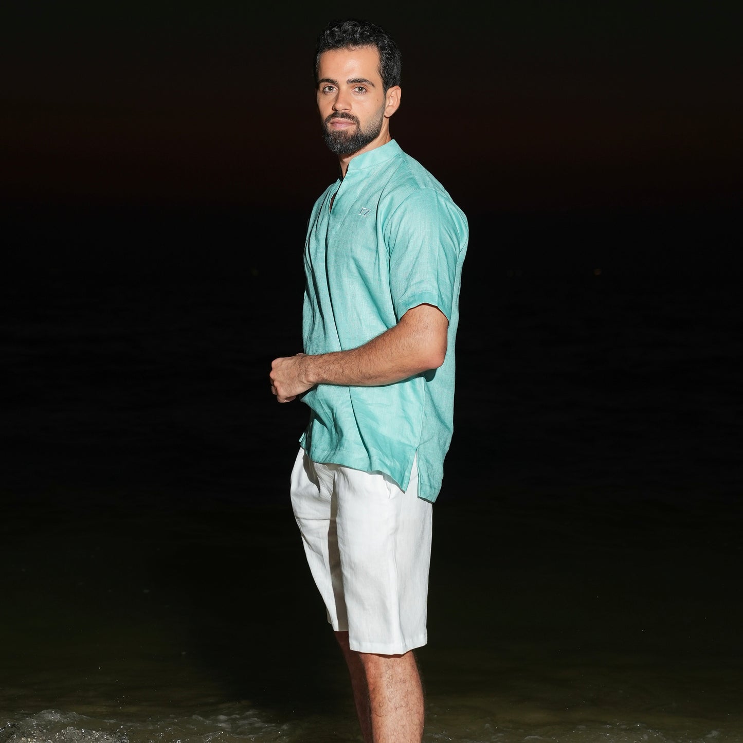 Light Blue V-Cut Linen