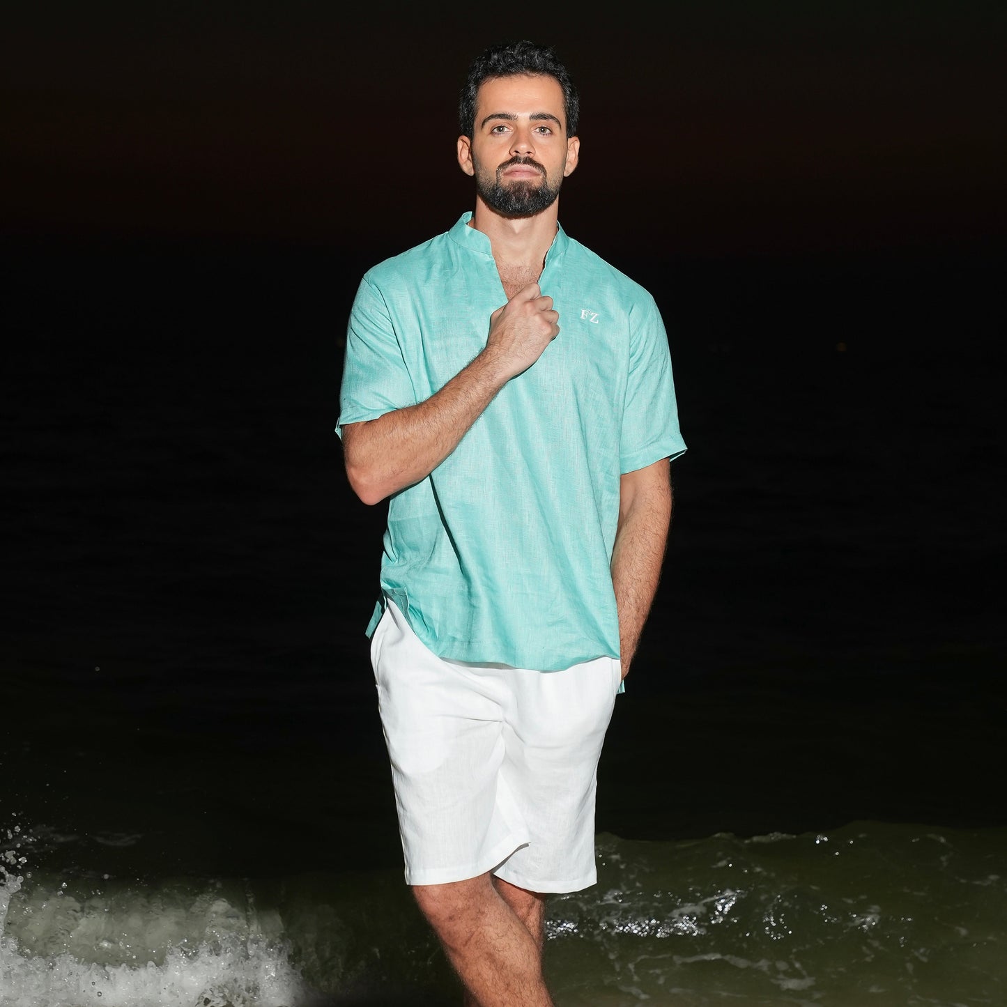 Light Blue V-Cut Linen